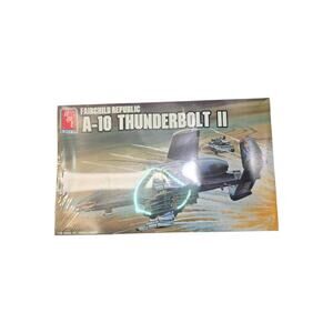 AMT/ERTL Model Kit - Fairchild Republic A-10 Thunderbolt II FACTORY SEALED